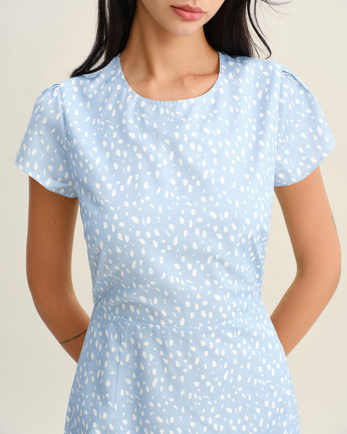 Blue Round Neck Button Slit Midi Dress